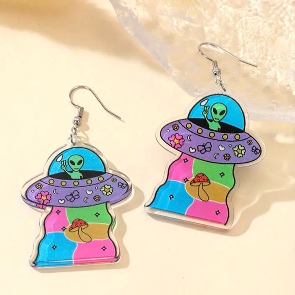 Colorful Alien UFO Acrylic Earrings – Halloween Weirdcore Space Jewelry - Picture 13 of 13